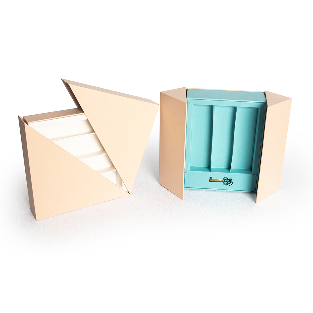 Food packaging box